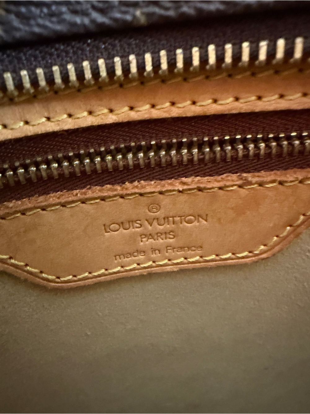 Louis Vuitton Luco Tote - Picture 14 of 14